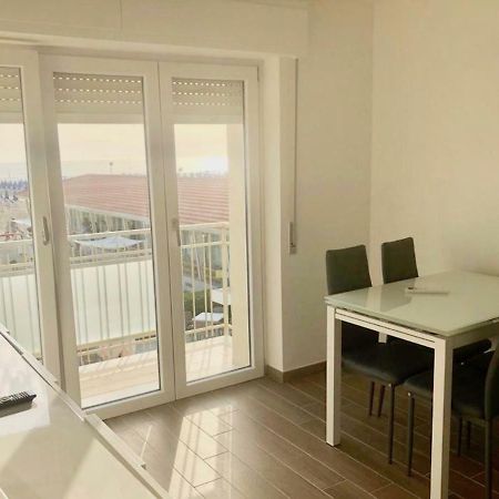 Attico Al Mare Apartment Viareggio Bagian luar foto