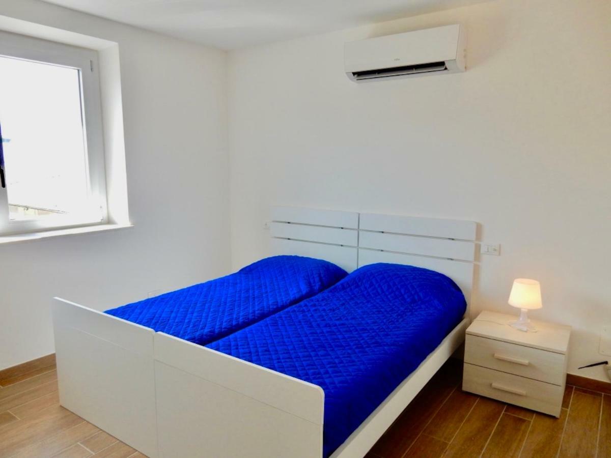 Attico Al Mare Apartment Viareggio Bagian luar foto